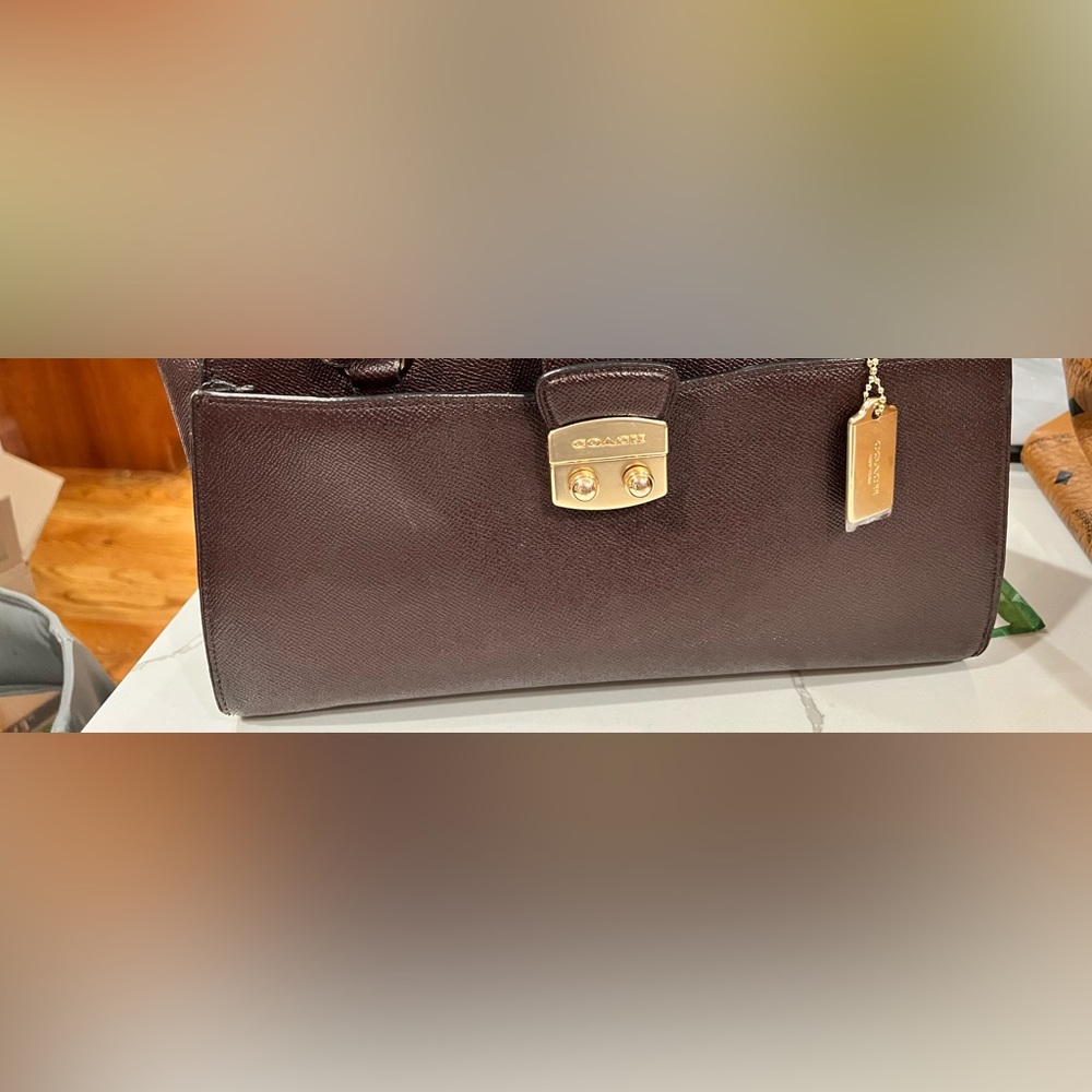 Gucci all leather handbag